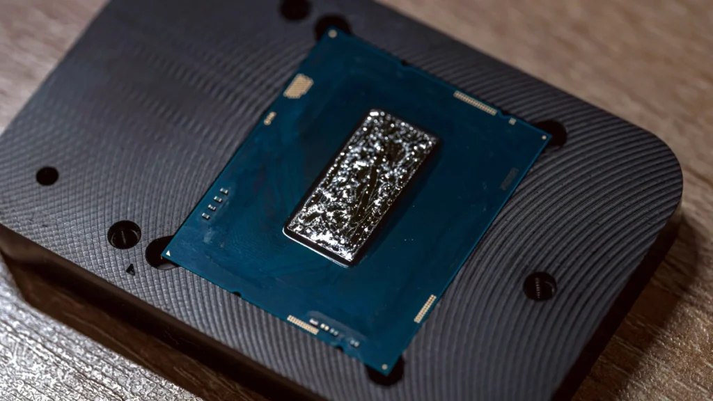 Intel Core i9-14900KS oskalpowany. Czy faktycznie było warto?