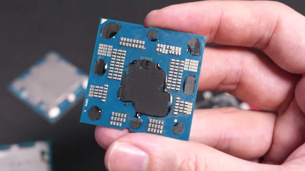 AMD pod ostrzałem. Na OLX pojawiły się podrobione procesory