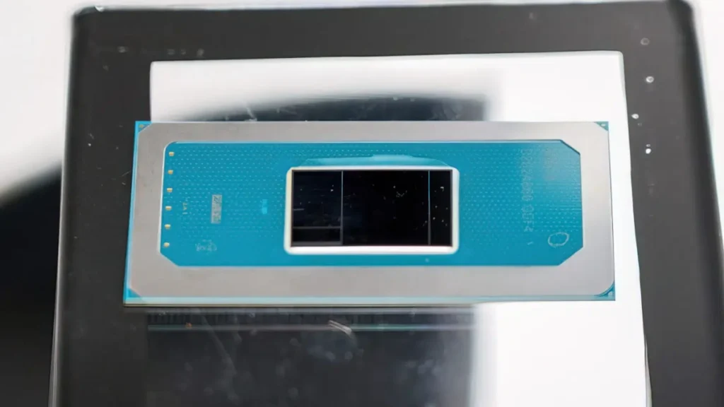 Intel Core Ultra 300 zaoferuje 18 rdzeni przy niezwykle niskim TDP