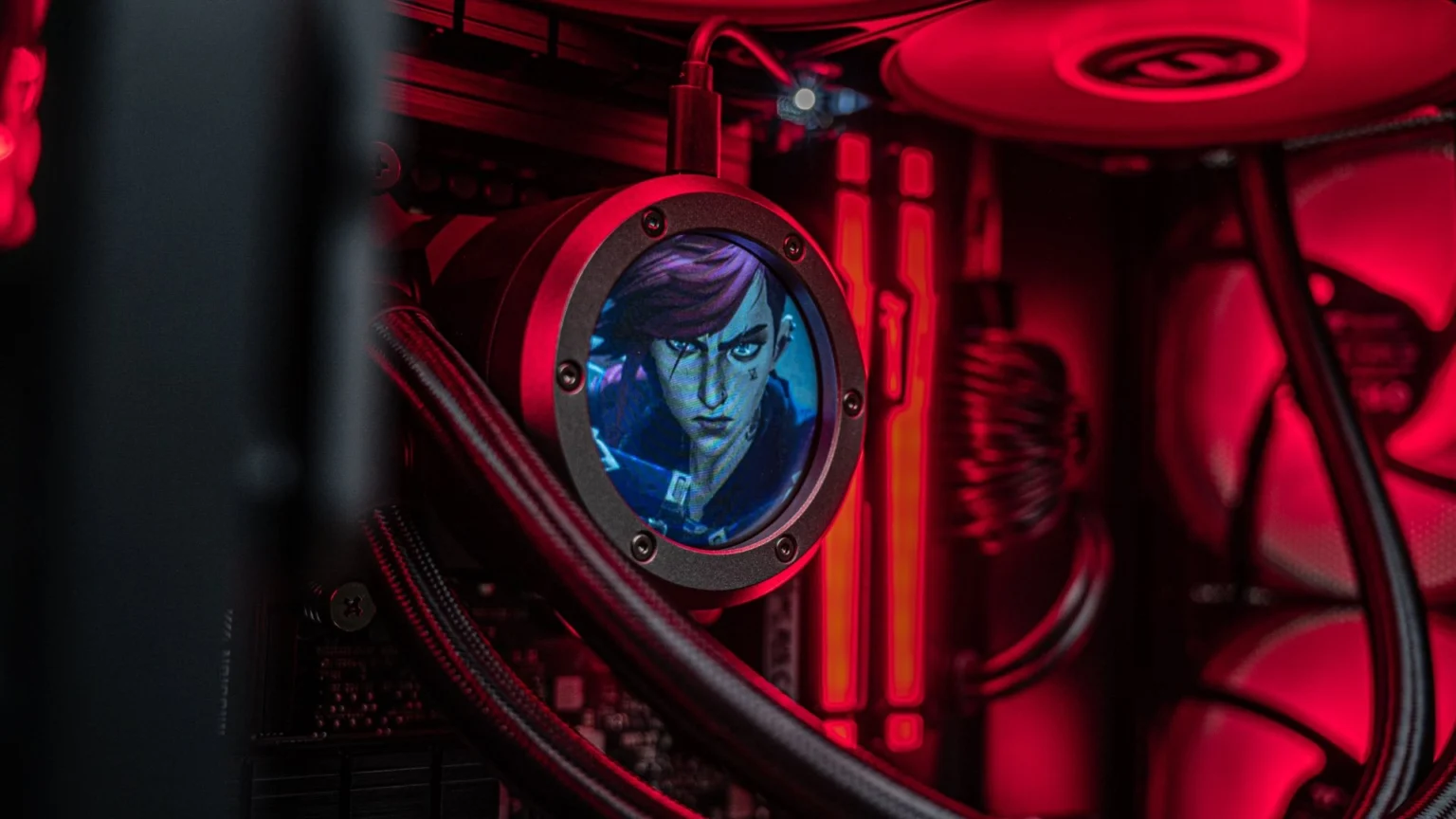 Jaki komputer kupić? Polecane zestawy komputerowe na listopad 2024