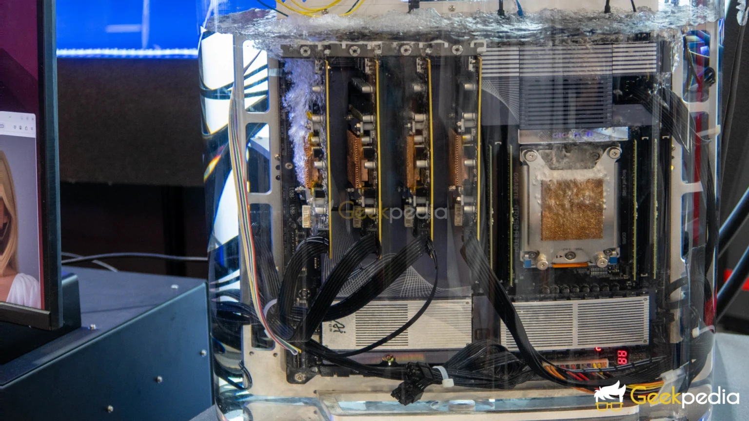 ENERMAX chce zrewolucjonizować rynek. Oto ich plan na stacje robocze