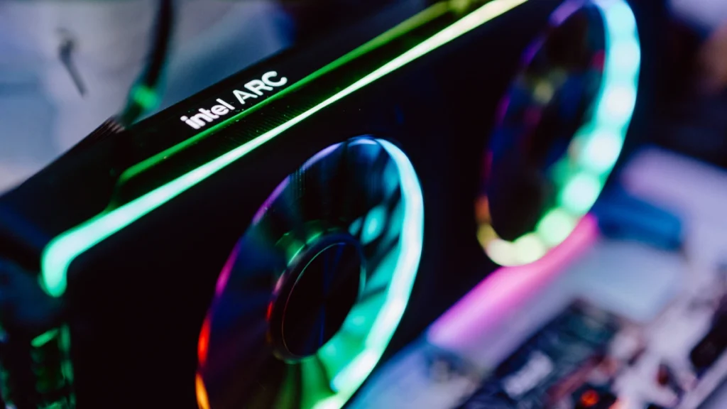 Intel jak NVIDIA. Dostaniemy dodatkowe FPS w grach za darmo