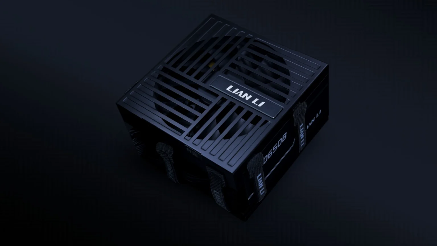 Lian Li ma zasilacze, które kuszą ceną i możliwością zapięcia pasów