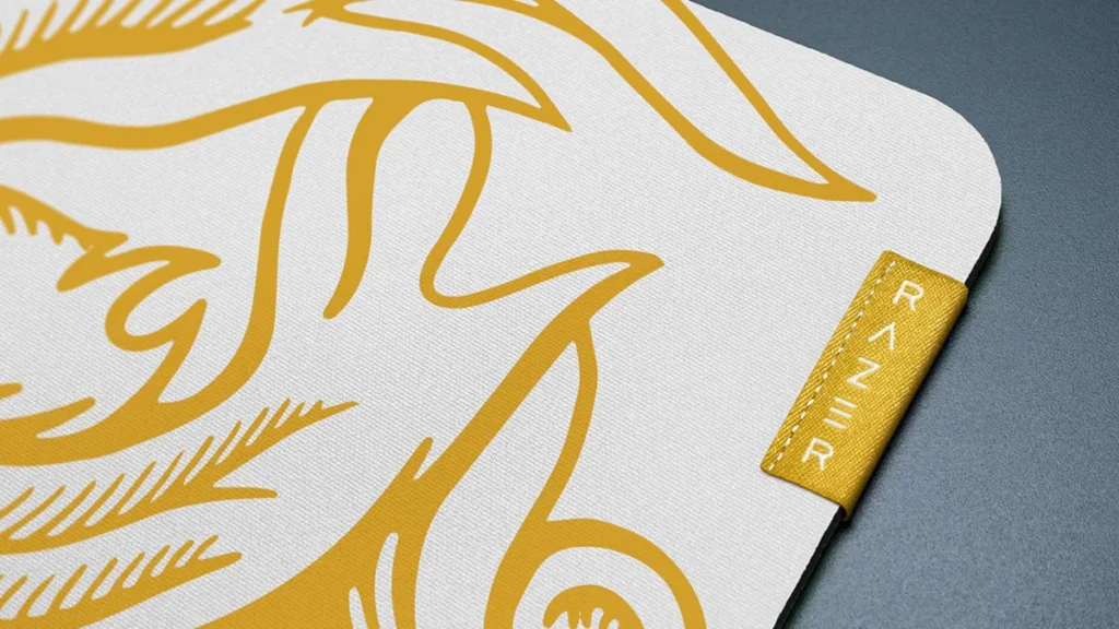 Legenda e-sportu z kolejnym sprzętem dla graczy. Tym razem to duża podkładka