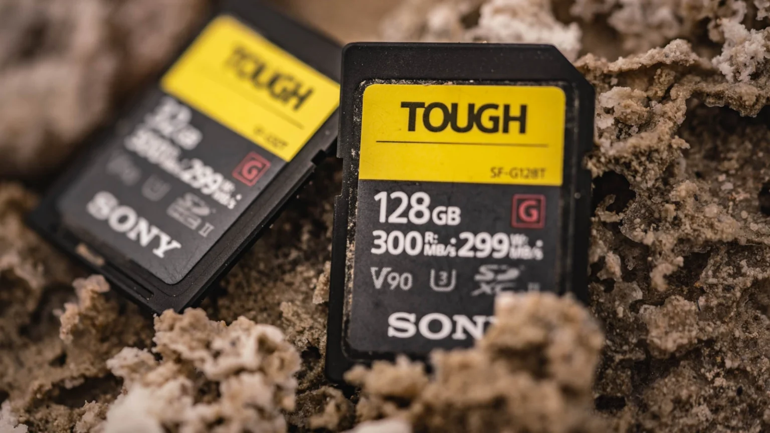 Sony wstrzymuje produkcję kart pamięci. Kryzys się pogłębia